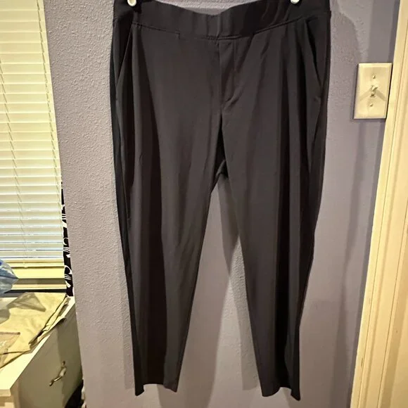 Athleta Brooklyn Mid Rise Ankle Pant, Black, Size 16 - Picture 1 of 2